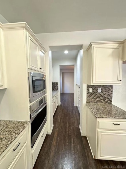 Building Photo - 1078 Augusta Cir