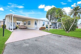 Building Photo - 39 Umber Ct