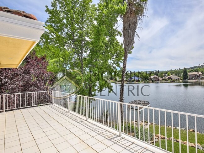 Building Photo - GORGEOUS LAKESIDE HOME FOR RENT IN EL DORA...