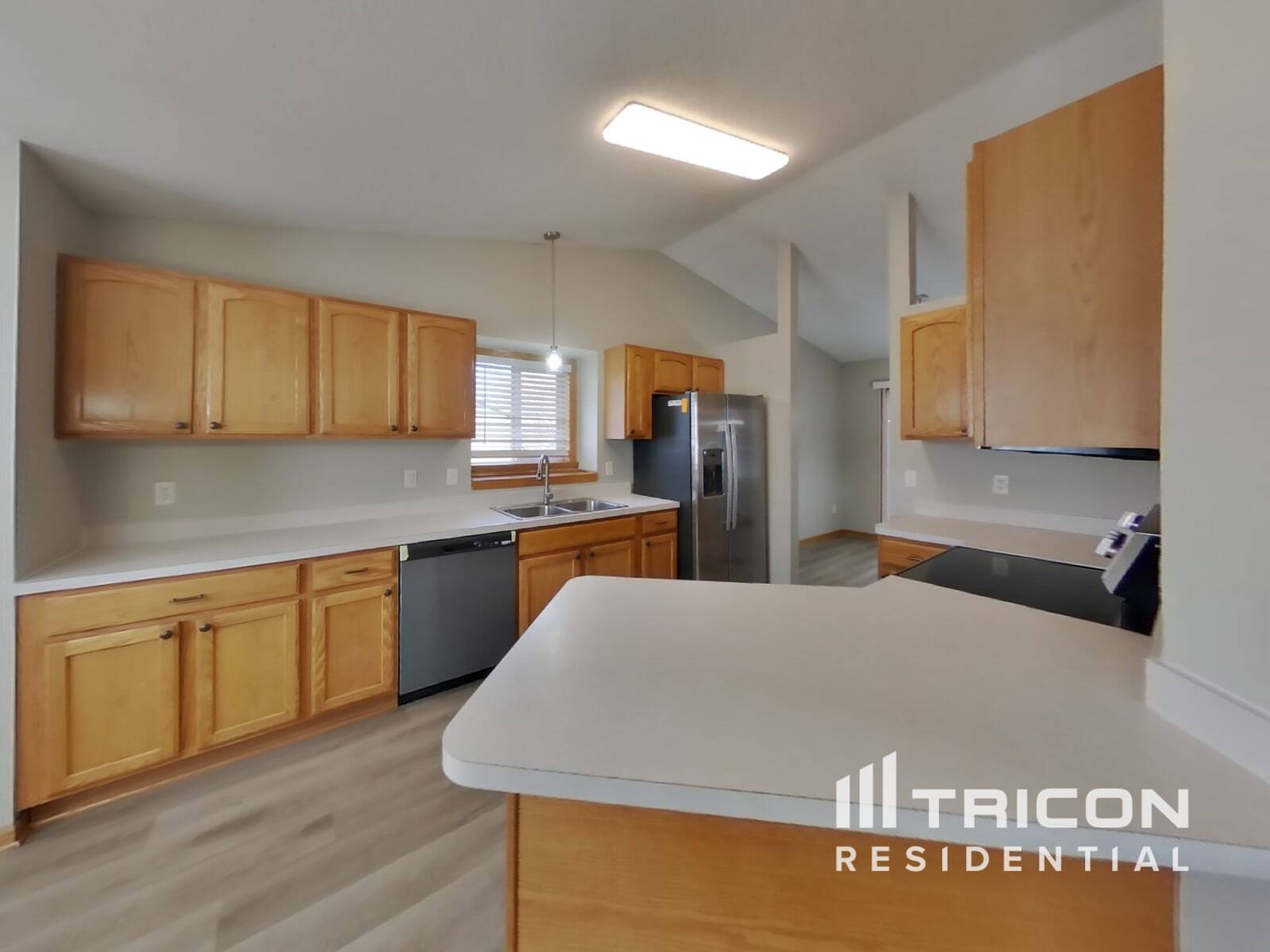 Building Photo - 6367 River Mill Dr