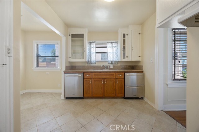 Building Photo - 5817 Haas Ave