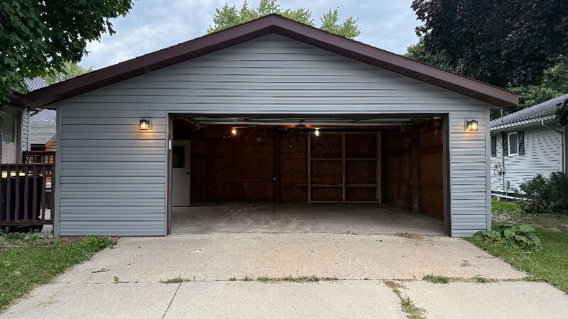 Building Photo - 509 Loomis Dr