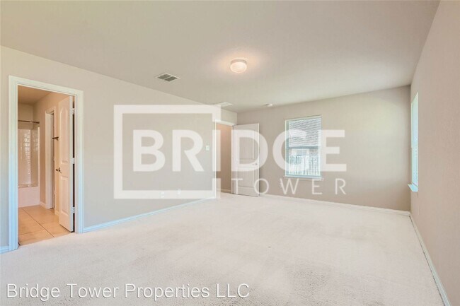 Building Photo - 4 br, 2 bath House - 2704 Park Street