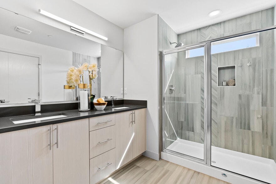 Building Photo - 17905 35th Ave SE