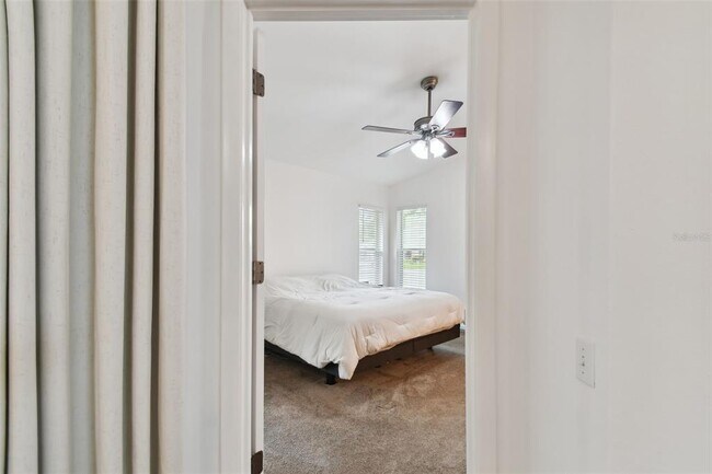 Building Photo - 4327 Murfield Dr E