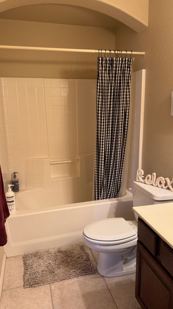 Building Photo - Sunsets, Views & Vibes - Your LHC Escape Awaits!