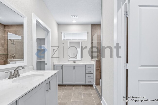 Building Photo - 8851 Oakland Rd