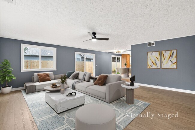 Building Photo - Georgeous Ranch Style Home in the Heart of Vancouver Near Royal Oaks Golf Course!