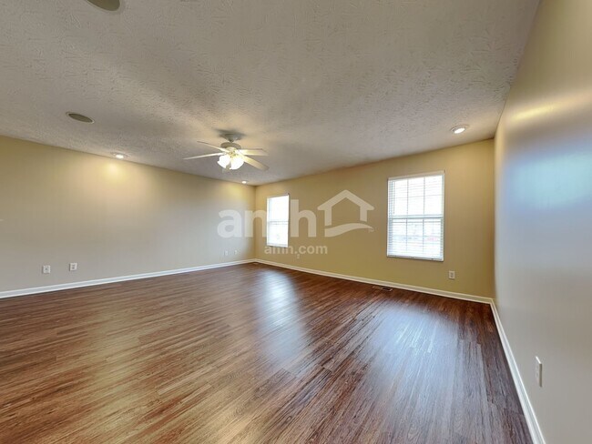 Building Photo - 7207 Rachaels Run