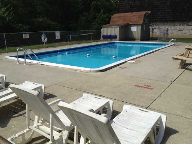 Building Photo - Sycamore West Apartments