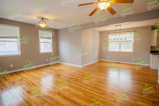 Building Photo - Available Now for Immediate Move In OR Pre...