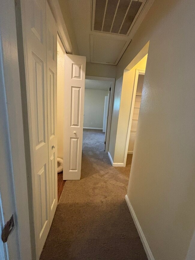 Building Photo - 4099 Blind Brook Ct