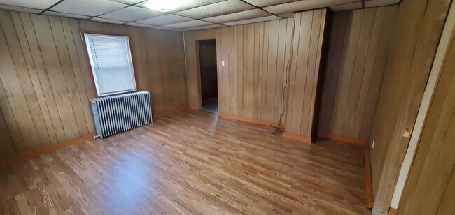 Building Photo - 530 Naylor Rd