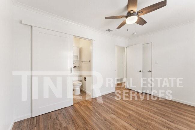 Building Photo - 6000 Coyle Ave