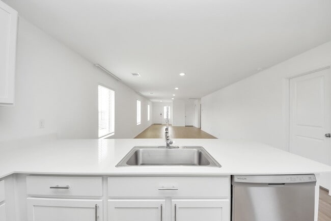 Building Photo - 10910 Bright Beacon Dr