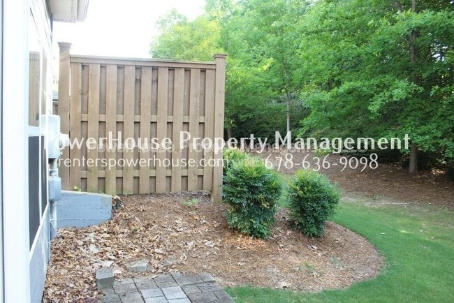 Building Photo - 4830 Hastings Terrace