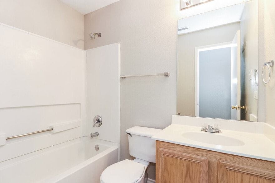 Building Photo - 4145 Fossile Butte Dr