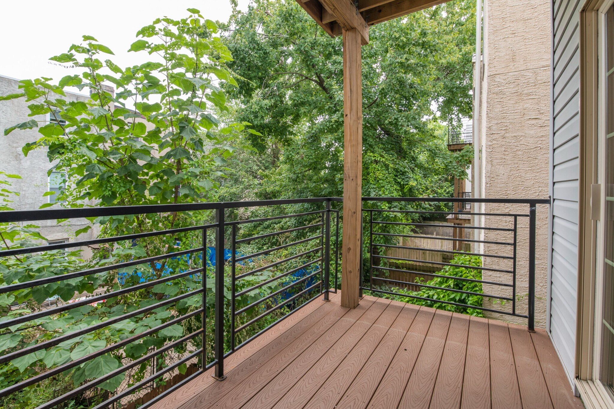 Building Photo - 1825 N Bouvier St