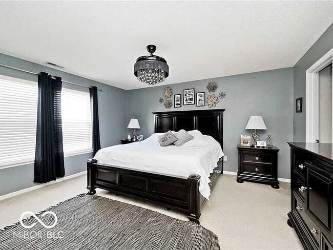 Building Photo - 10267 Blue Sky Dr