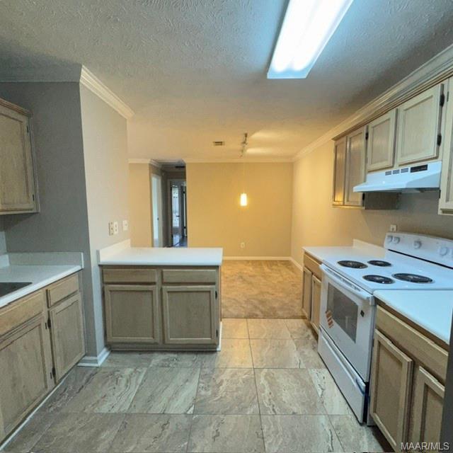 Building Photo - 8301 Grand Oaks Ct