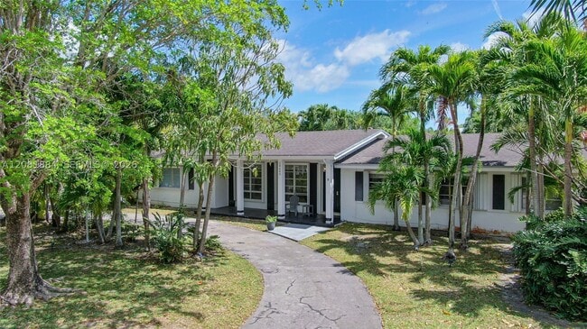Building Photo - 14645 SW 83rd Pl