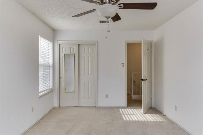 Building Photo - 13210 Marrero Dr