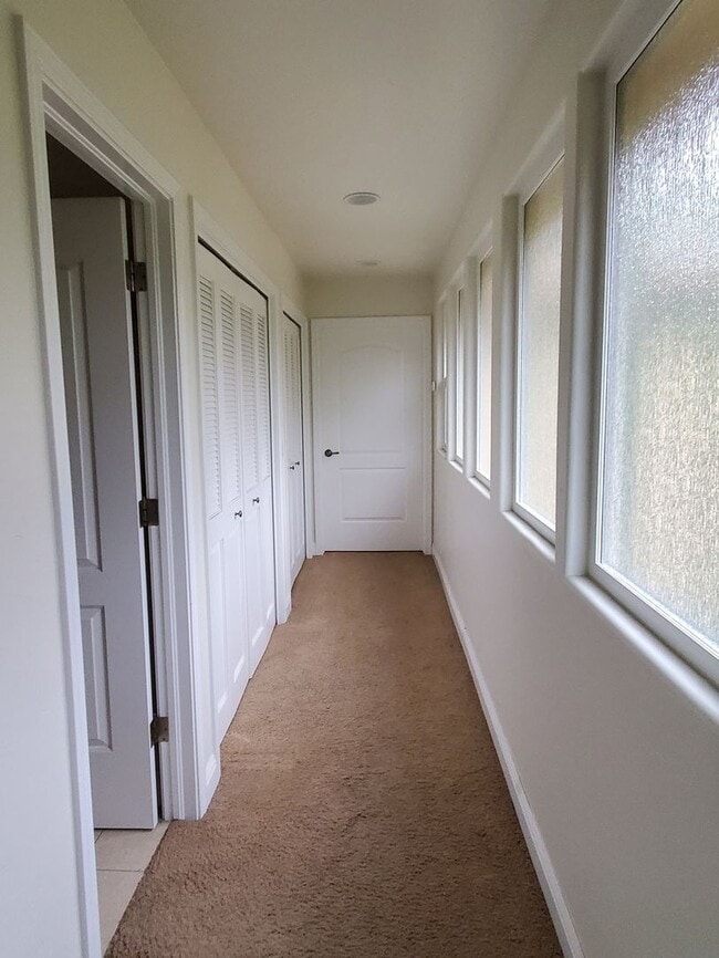 Building Photo - Charming Luxury Home near Downtown & Shopping