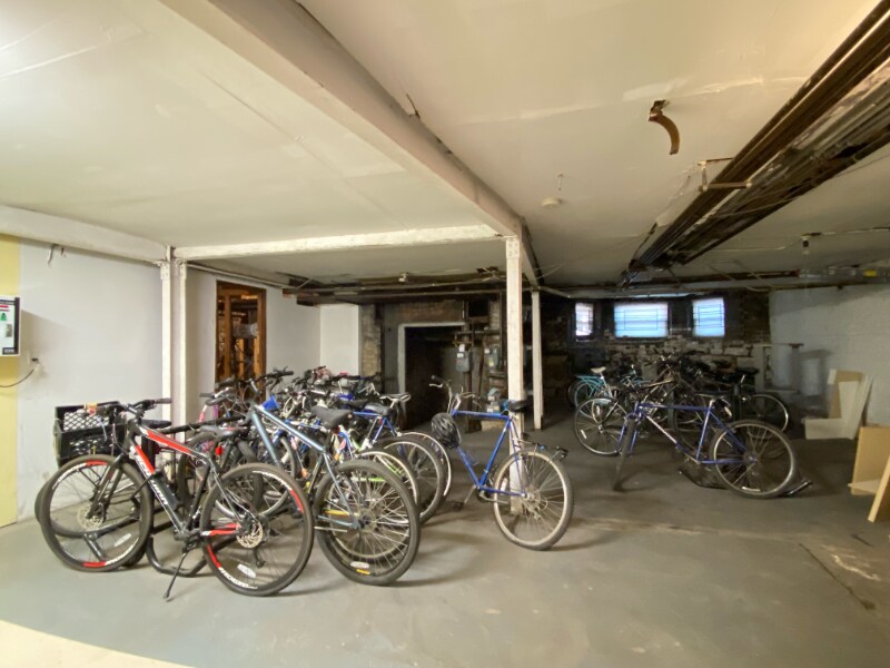 Building Photo - 3806 N Fremont St