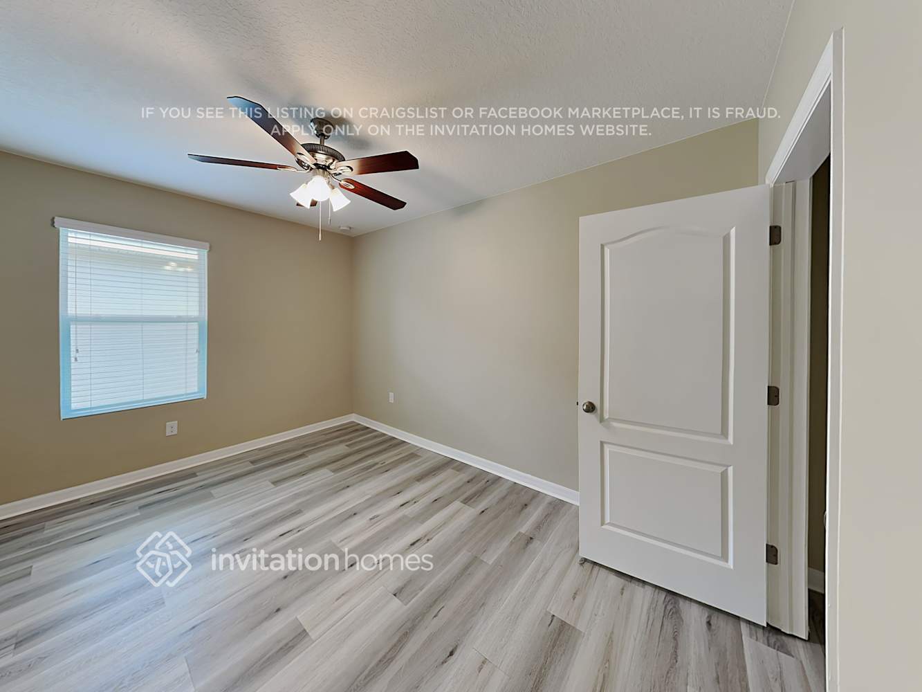 Building Photo - 424 Gris Sky Ln