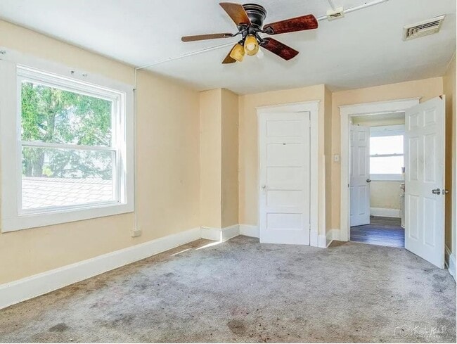 Building Photo - 4BD/2BA Home for Rent in Aliquippa PA