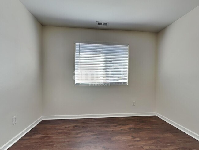 Building Photo - 11307 182nd St E