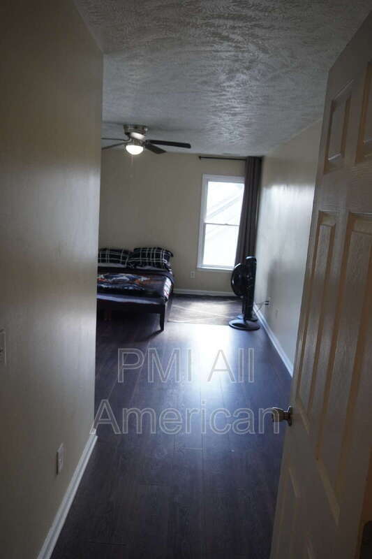 Building Photo - 1142 Blankshire Rd