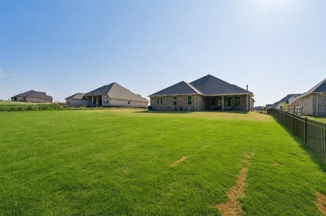 Building Photo - 11717 Josie Ln