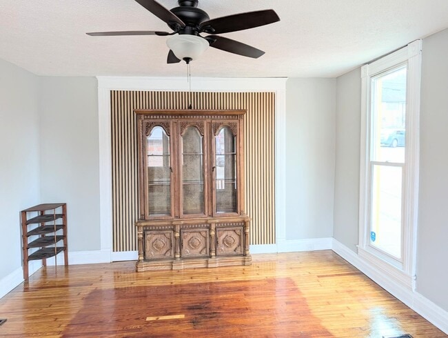 Building Photo - 317 Third Street - A upstairs