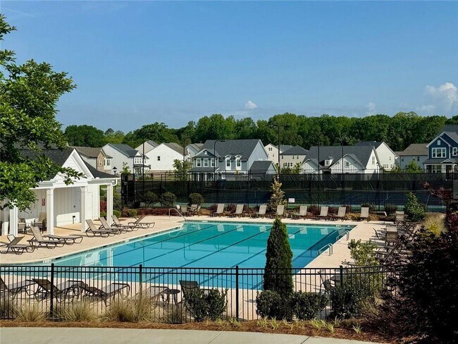 Building Photo - 5575 Coltman Dr