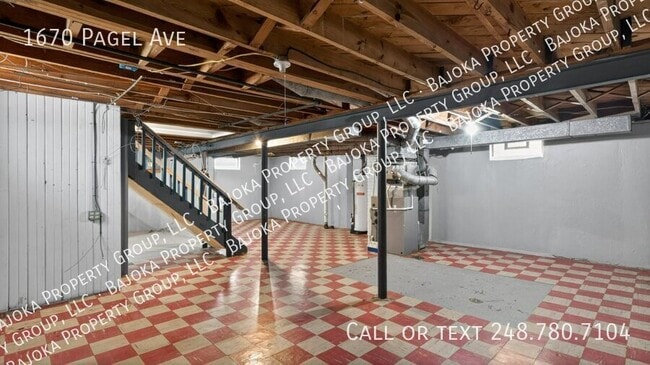 Building Photo - 1670 Pagel Ave