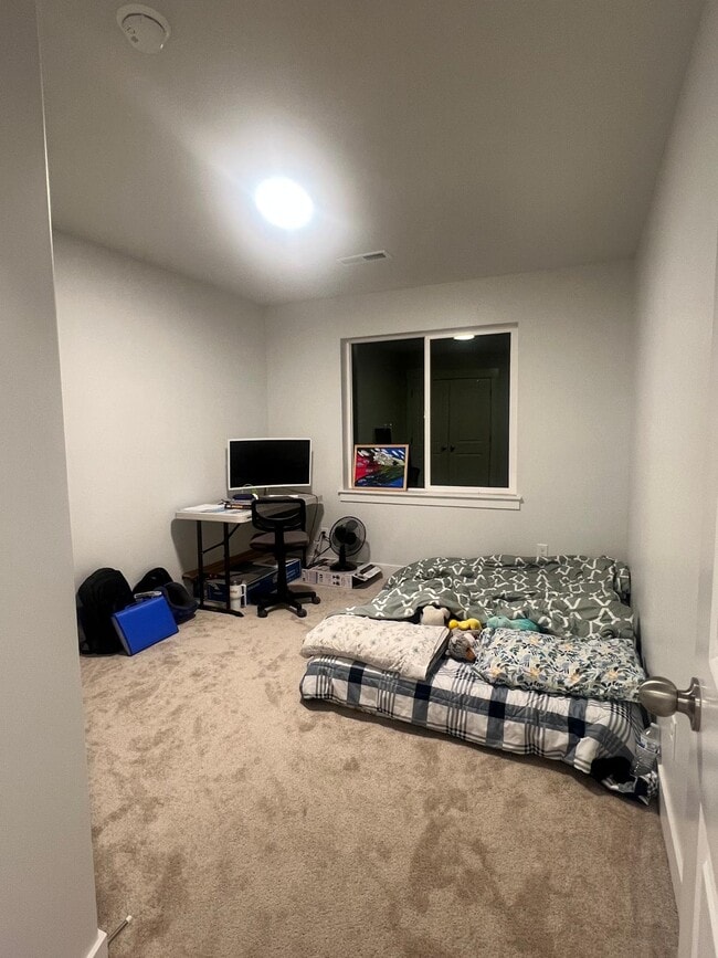 Building Photo - 12299 Boggs Wy