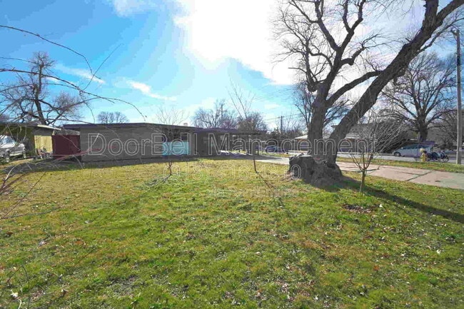 Building Photo - 5306 E 26th St