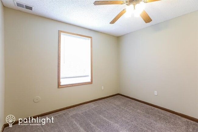 Building Photo - 7610 NW 69th Terrace