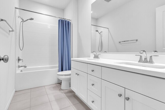 Building Photo - 110 Okra