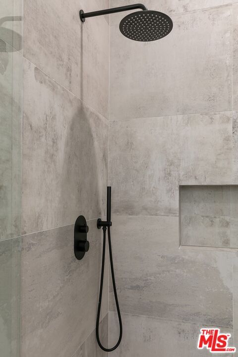 Building Photo - 1236 N Spaulding Ave