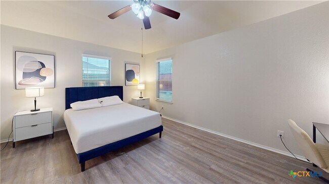 Building Photo - 2703 Tara Dr