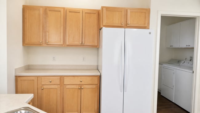 Building Photo - West Lebanon - 3 Bed, 3 Bath - House $3850  plus utilities