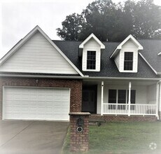 Building Photo - Immaculate Townhouse in Barboursville