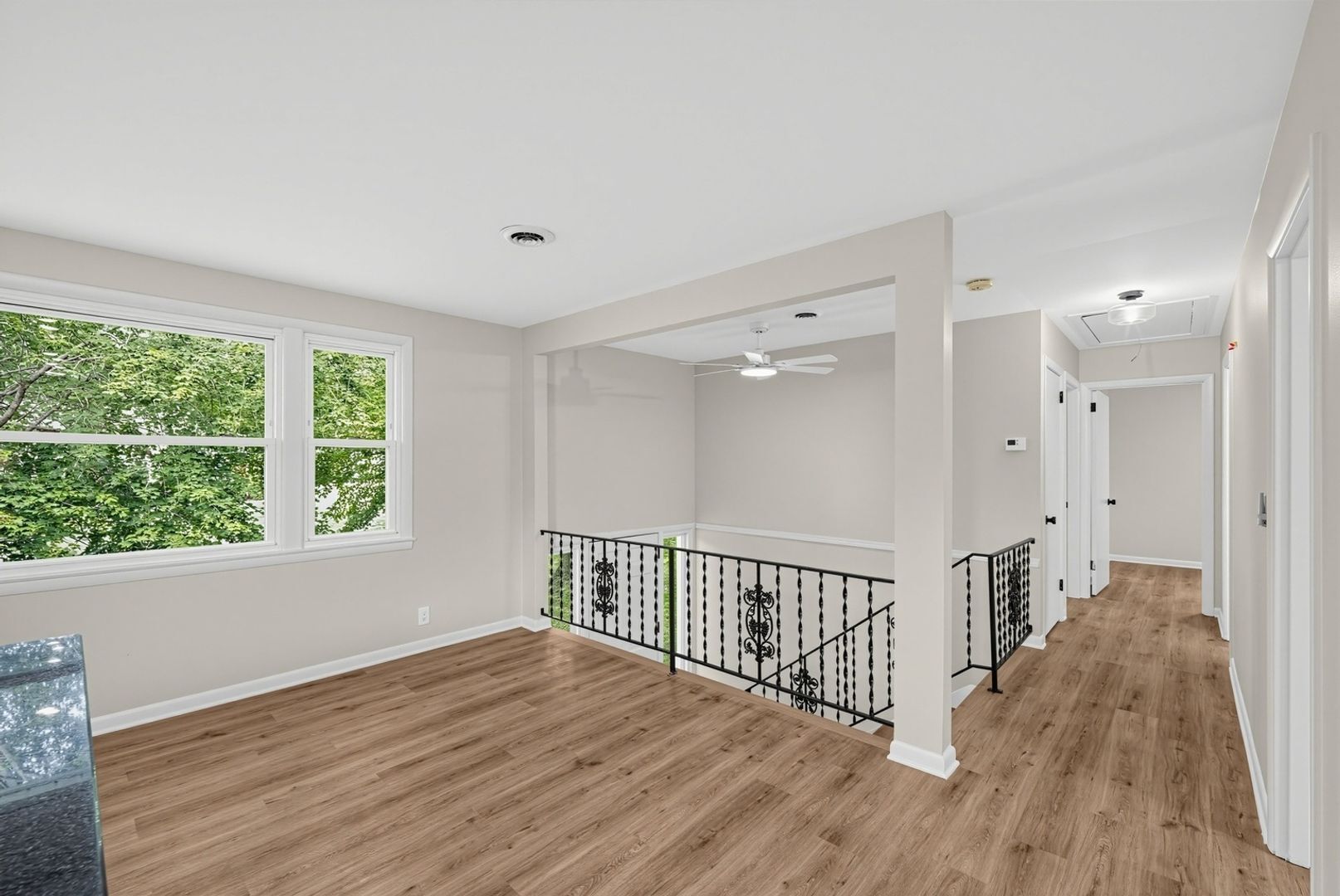 Building Photo - 2695 Barclay Dr