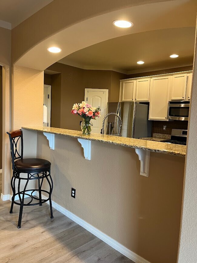 Building Photo - 964 Pyxis Dr