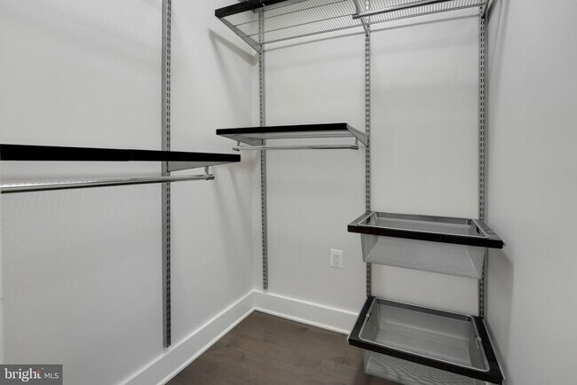 Building Photo - 3821 14th St NW