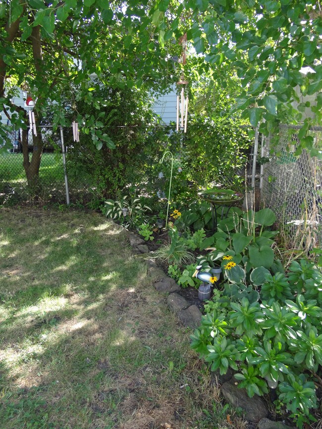 Building Photo - 132 Stockton Ave