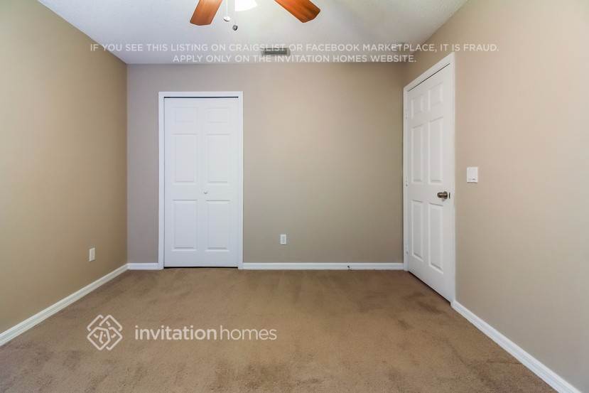 Building Photo - 3544 SW Hale St