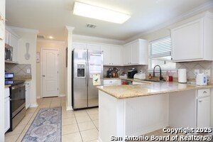 Building Photo - 10322 Filly Valley